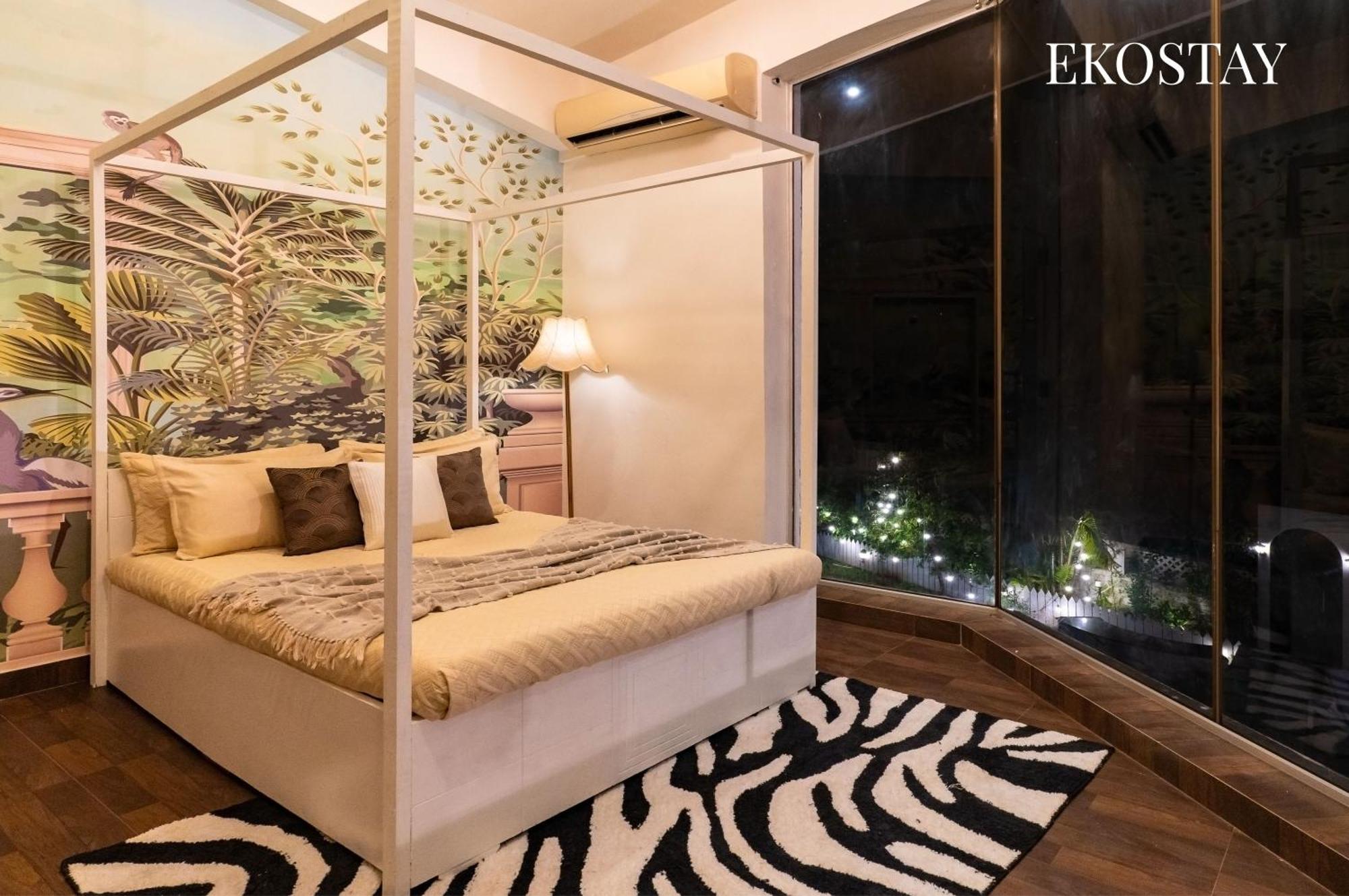 Ekostay - 8bhk La Flamingo With Private Turf
